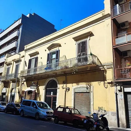 La Maisonette アパート バーリ
